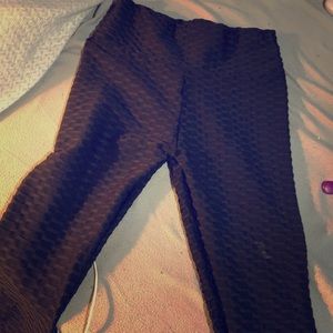 But lifted anti cellulite compressed leggings